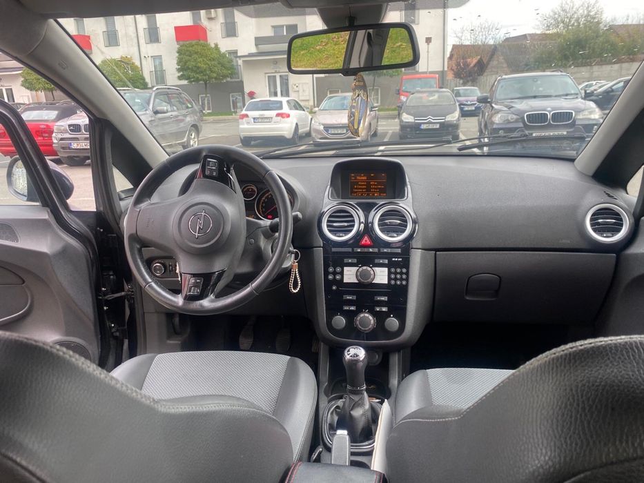 Opel Corsa 2010 240,000KM