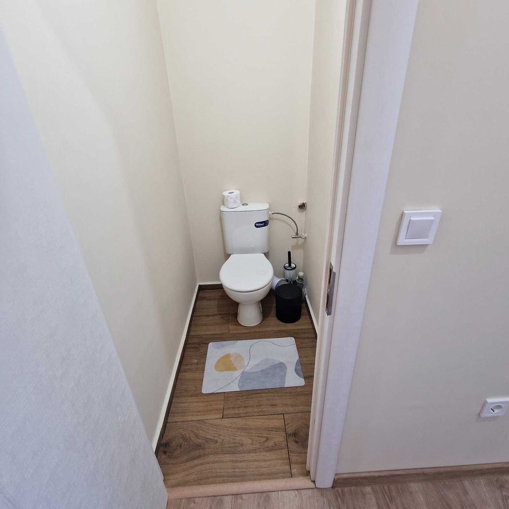 Продава се Тристаен апартамент в Разград, Орел - 78 кв.м за 1066 €/кв.м - Снимка #9