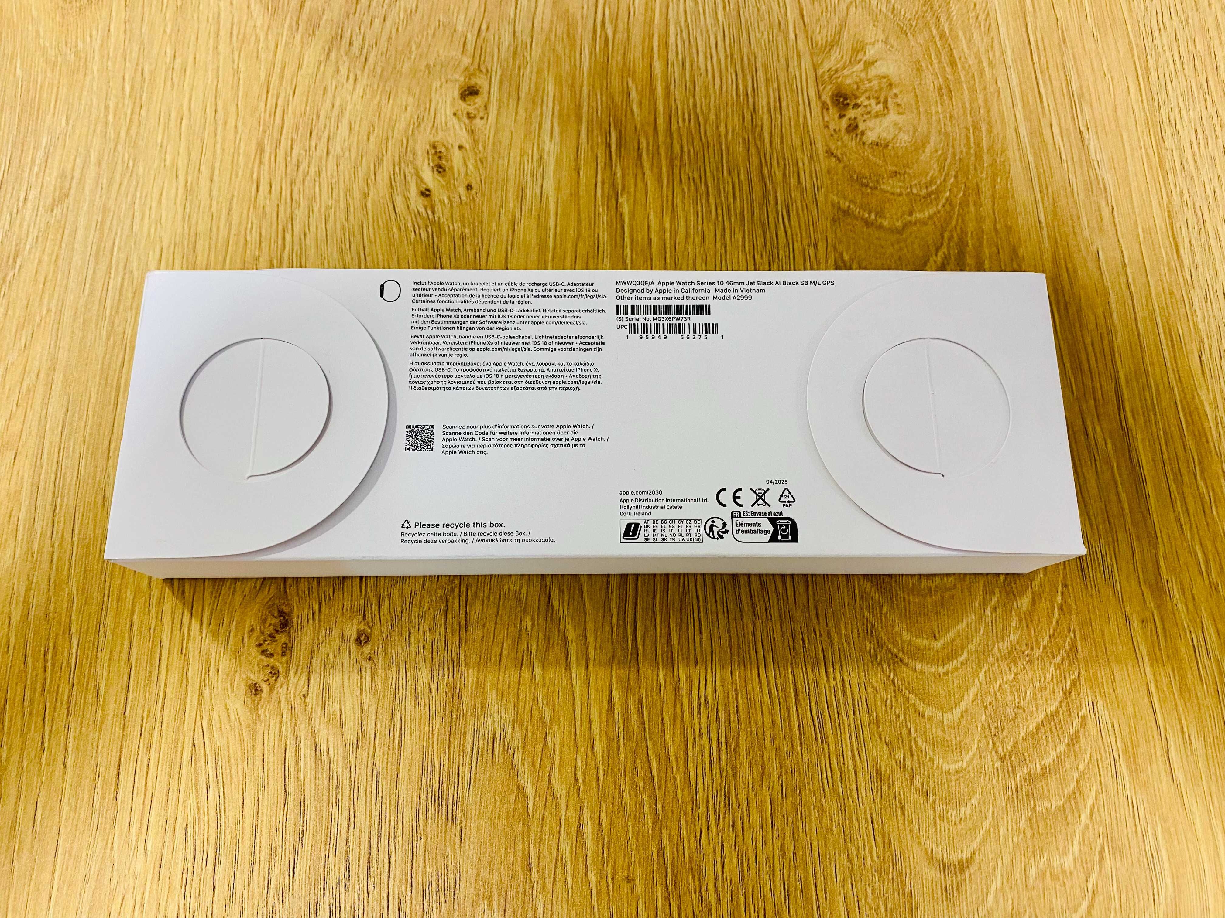 ЧИСТО НОВ !!! Apple Watch 10 GPS, Jet Black Alu Case 46 mm, SB - M/L