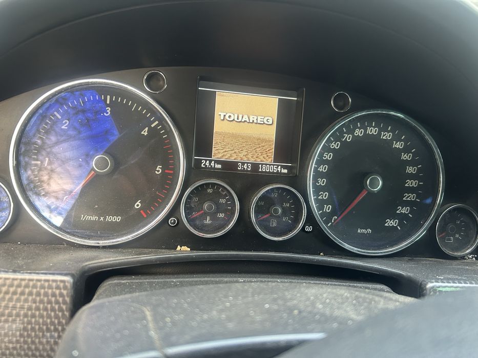Vând Touareg 2.5 Tdi