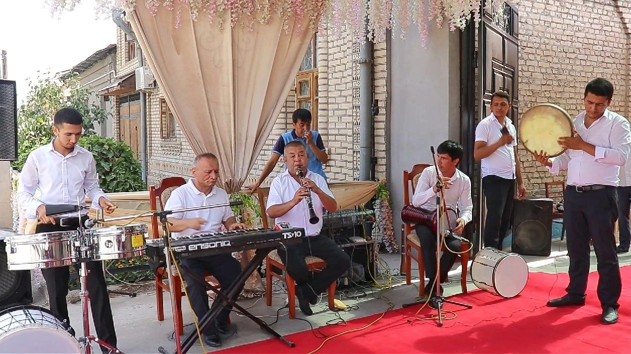Musiqiy guruh, arkestr va karnay&surnay (narxi korsatilgan)