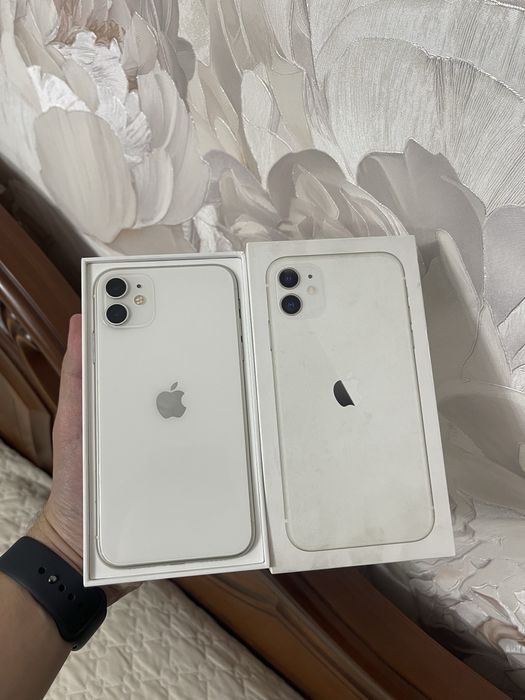 iPhone 11/128Gb - В идеальном состоянии