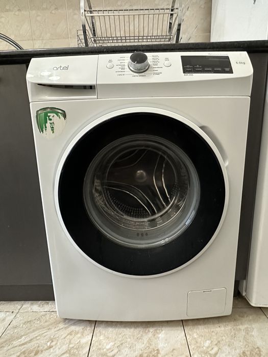 Продается стиралка Artel