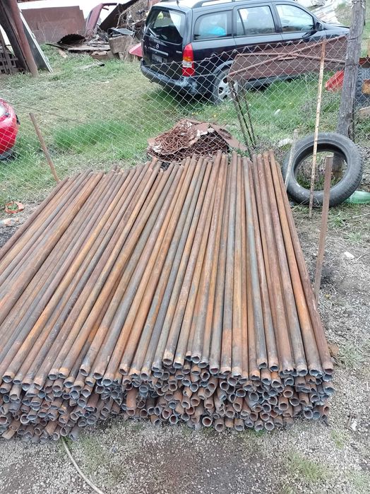 Vând țeavă metalică lungime 220 diametru 40 grosime 4 mm