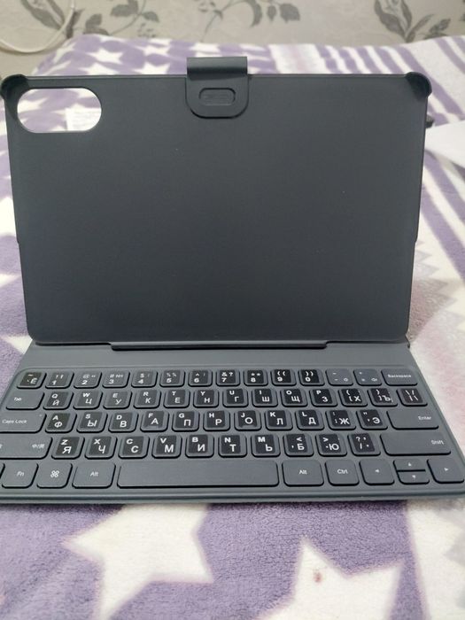 Чехол-клавиатура  и стилус для Redmi Pad Pro 5G