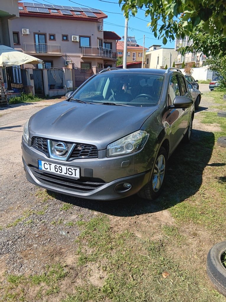 Vând Nissan qashqai j10