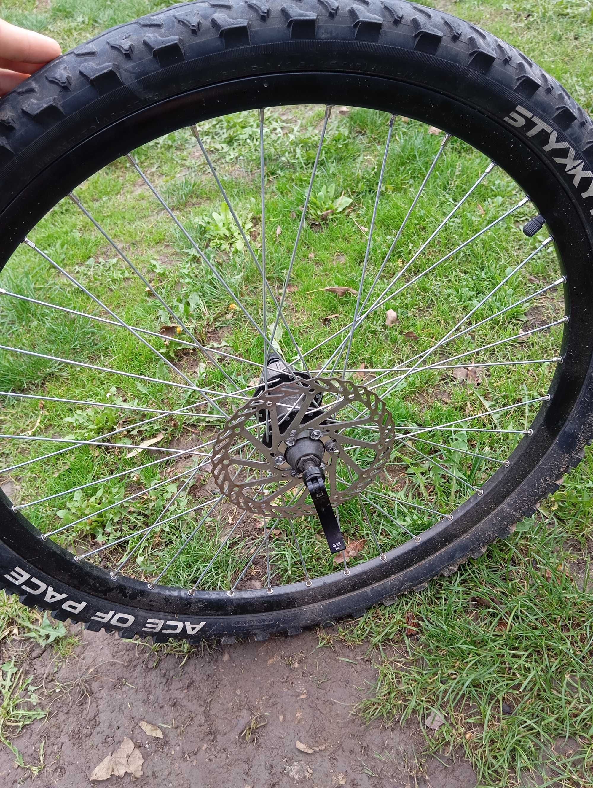 Vând roata joytech,bicicleta