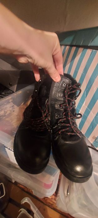 Ghete dama din piele, imblanite