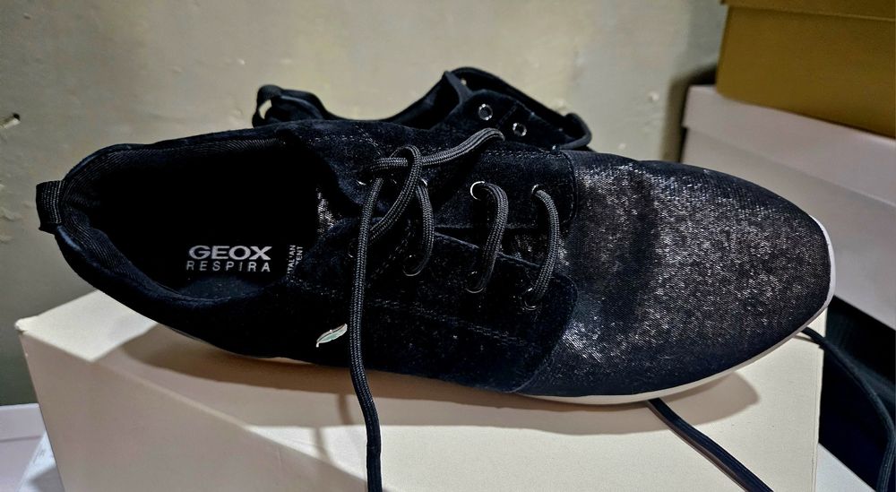 Дамски маратонки Geox