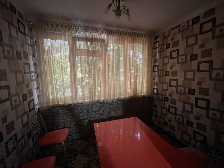 4х Ком Квартира в аренду,  по Гагарина