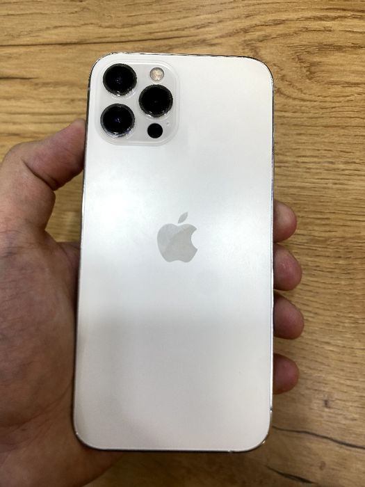 Продам iPhone 12Pro Max 256