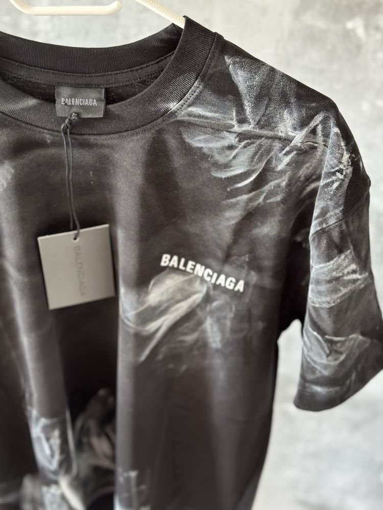 Balenciaga Premium T-Shirt
