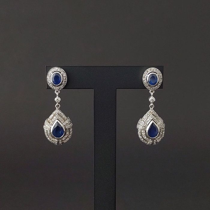 cercei stil Art Deco, aur 18k, safire, diamante, certificat