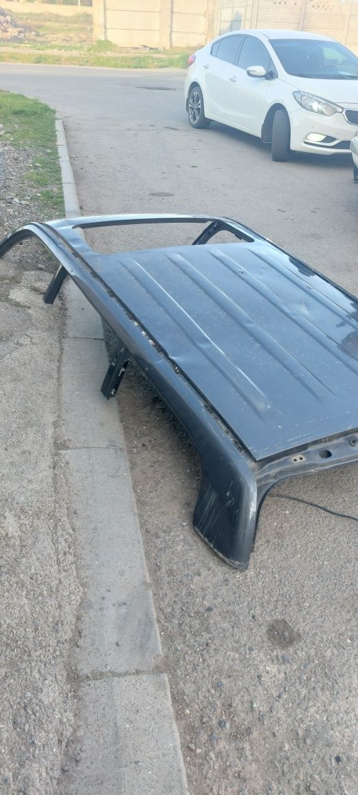 Продаётся крыша от тайота 100