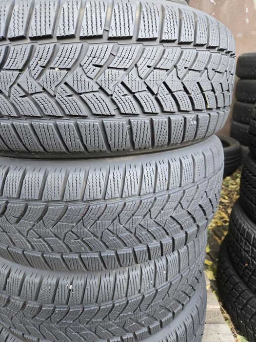 4бр. 225 60 17 Dunlop зимни.
