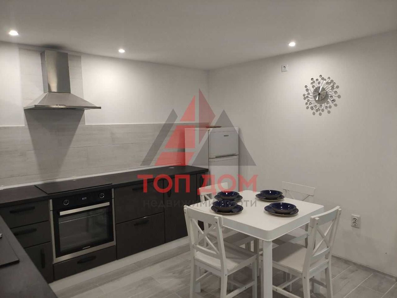 Продава се Къща в с. Гурково, Област Добрич - 160 кв.м за 1125 €/кв.м - Снимка #12