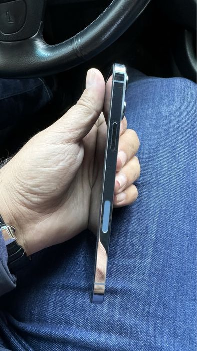 Iphone 13 pro max 512G karopka dokument 77% batare