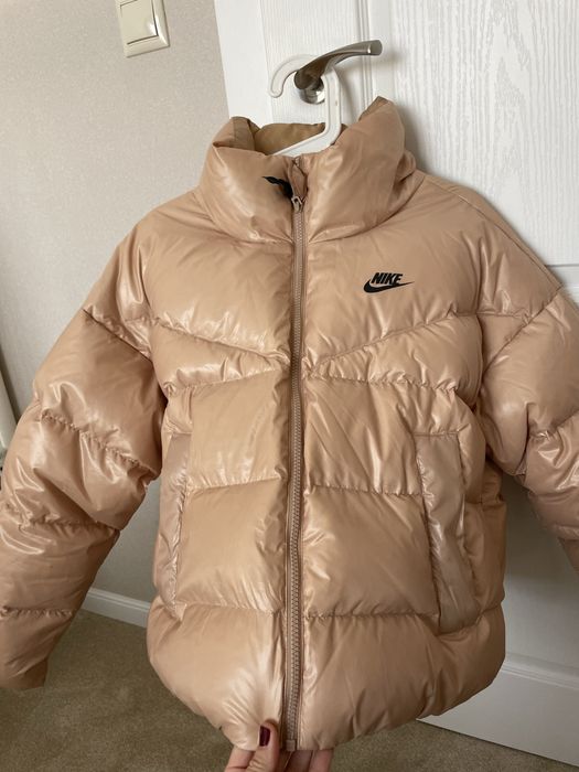 Спортно яке Nike