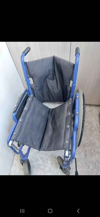 Инвалидная коляска