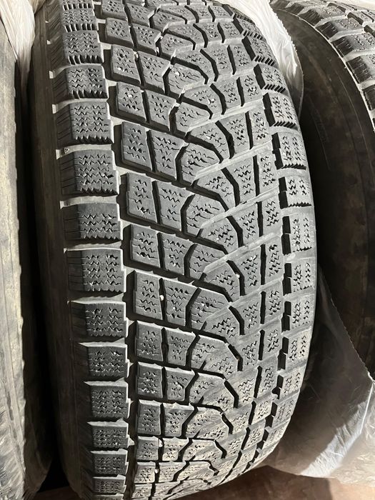 Зимние шины triangle 265/65/r17 б/у