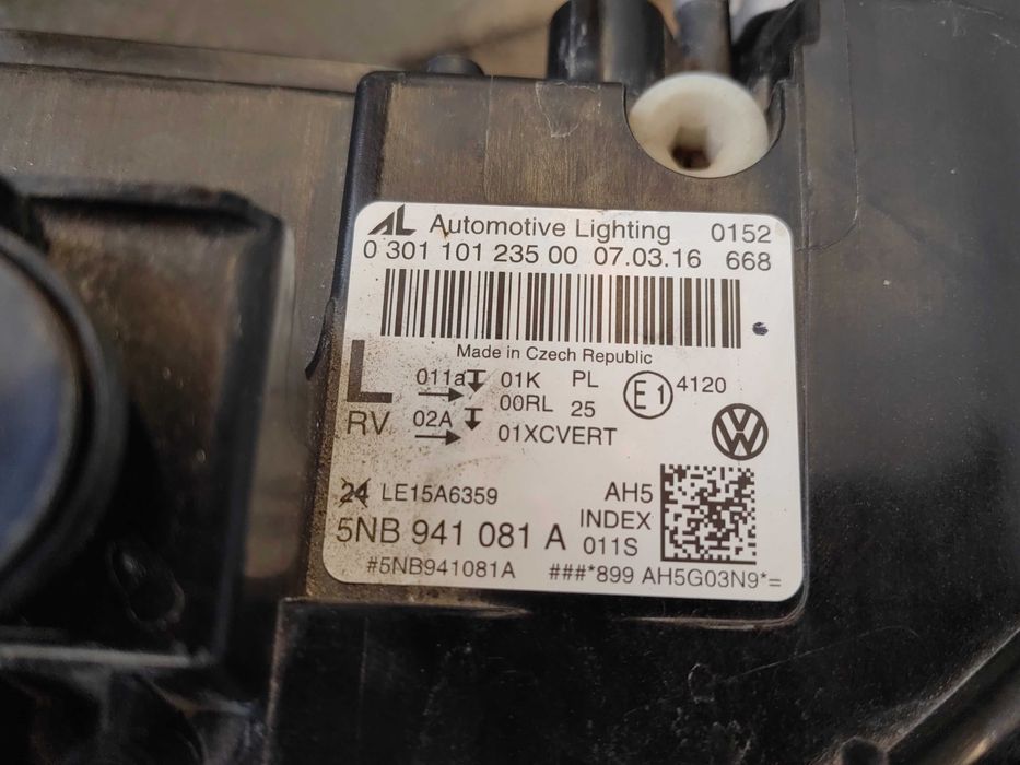 Фар VW Tiguan 5N LED ляв / Фар Тигуан / Фар Tiguan Оригинален