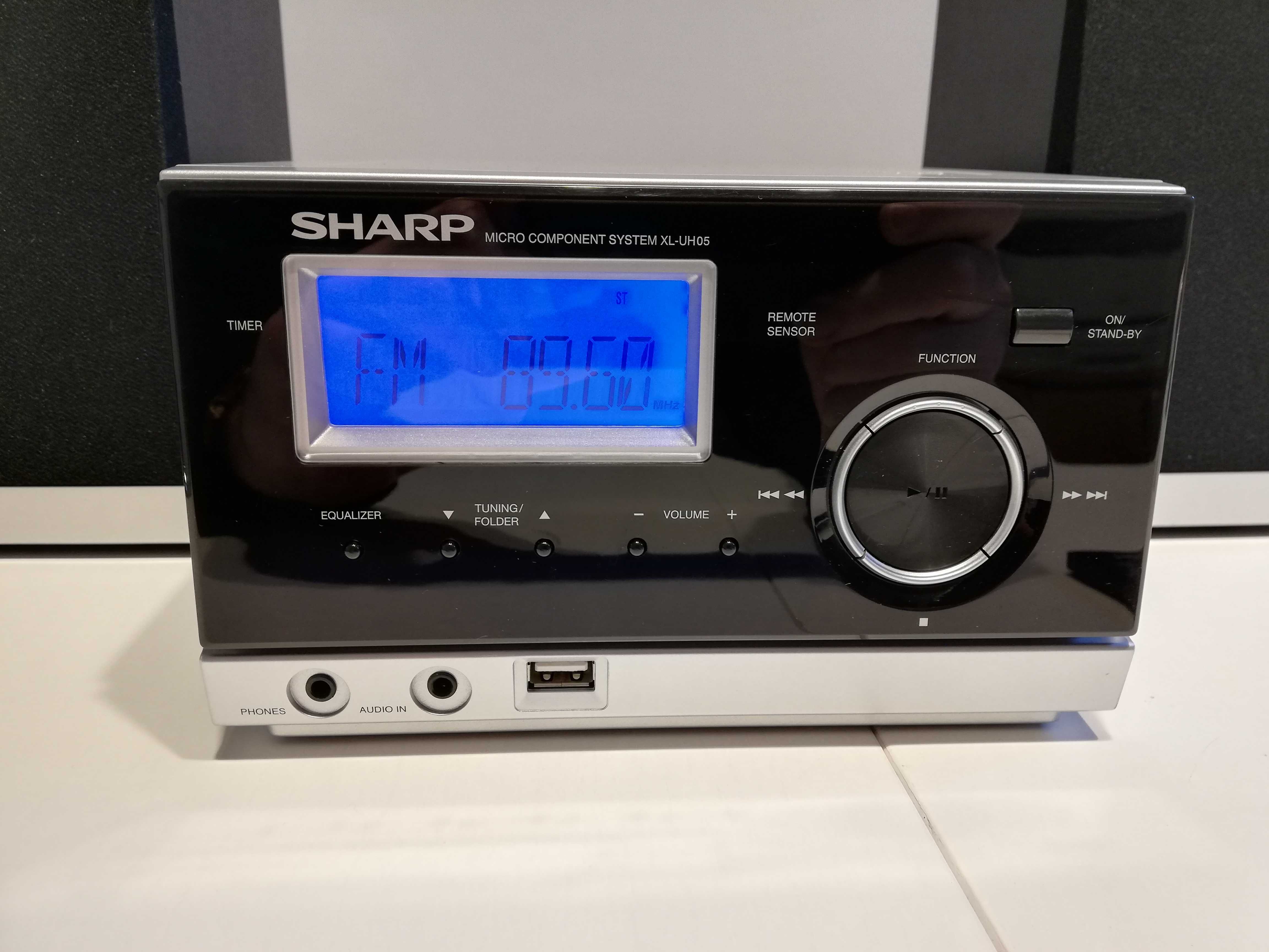 Combina/Linie  SHARP XL-UH05 (CD/Tuner/USB/Amplificator/Boxe) -ca Noua