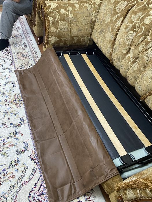 Продаю диван «Потютьков»