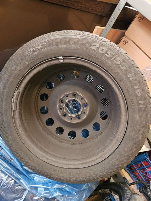 Vand set  Jenti cu cauciucuri de iarna