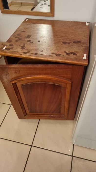 Donez Birou, doua panouri PAL si noptiera