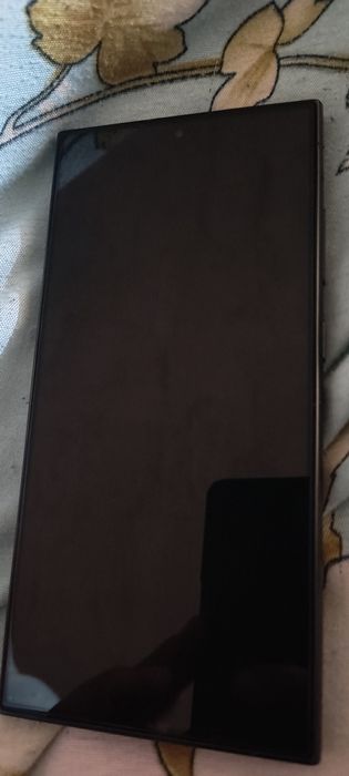 S 24 ultra 256 GB și 12 GB RAM