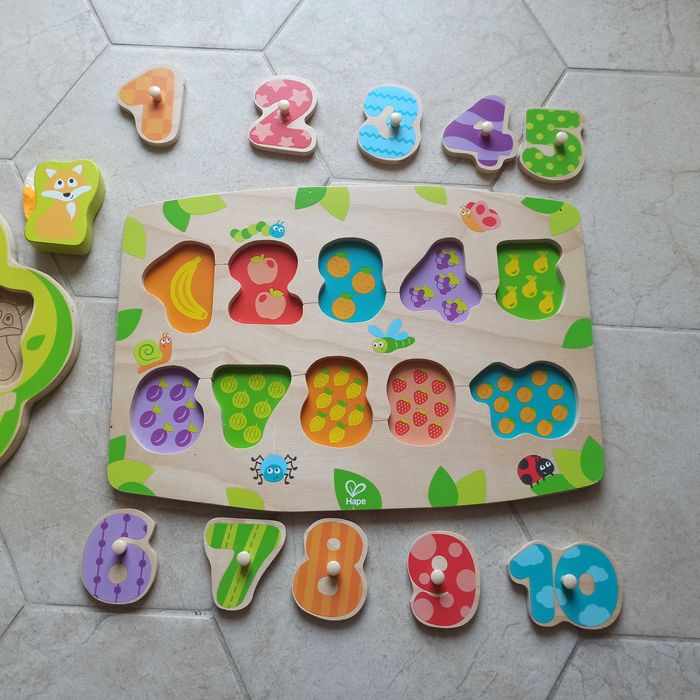 Hape дървени пъзели