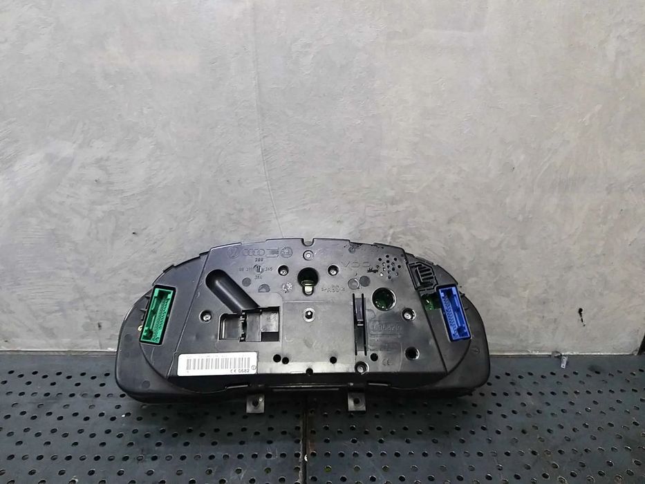 Ceasuri bord diesel vw passat b5 3b 3b0920827a