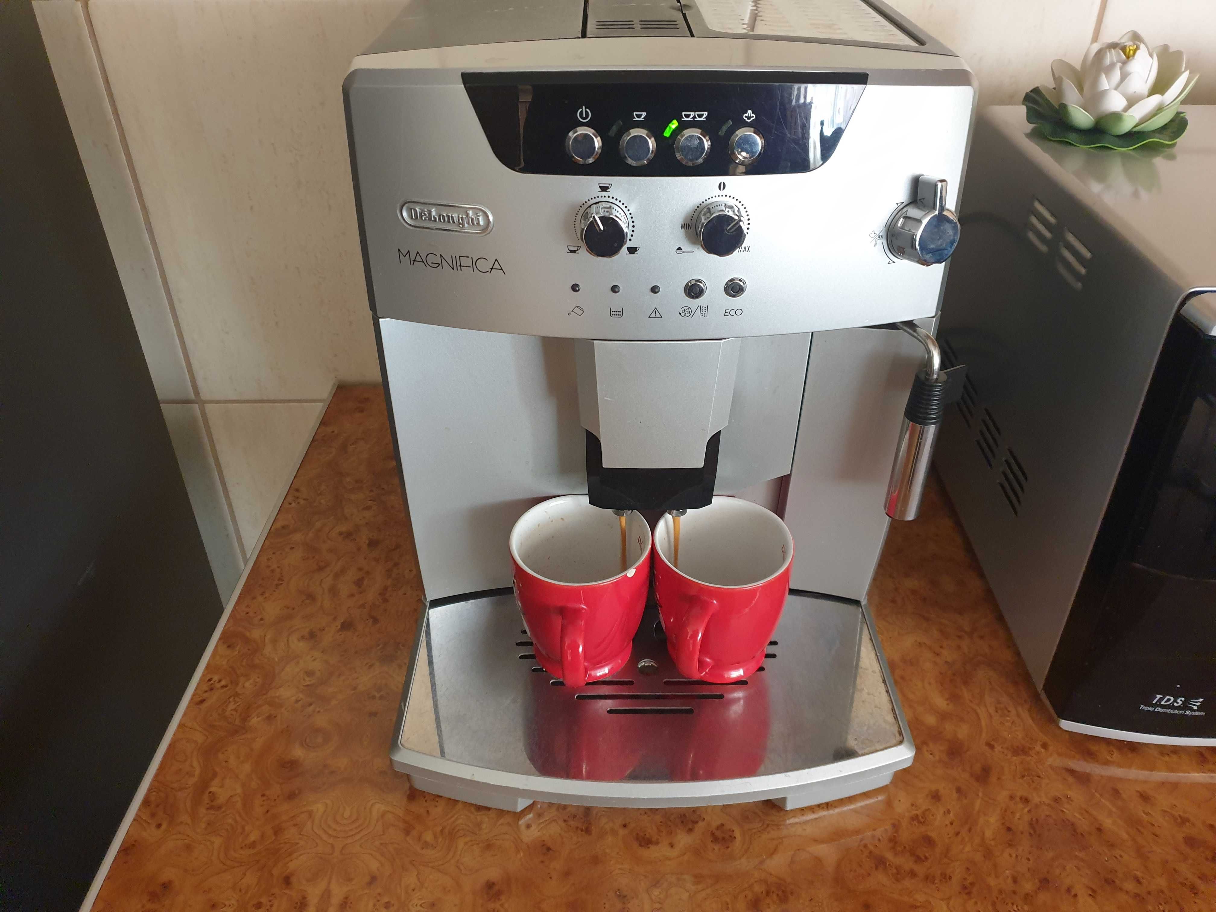 Espressor cafea automat Delonghi Magnifica-import