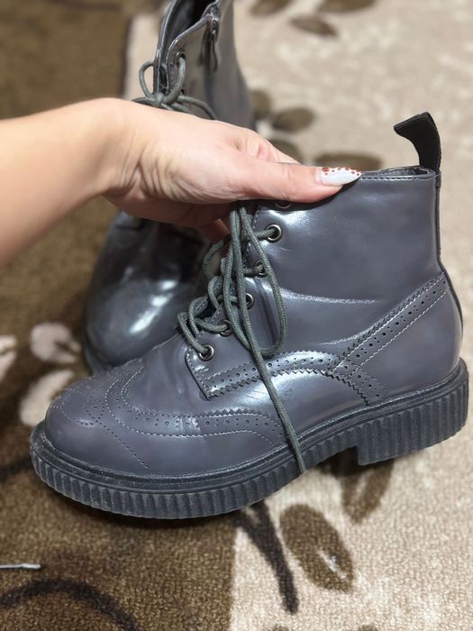 Боти до глезен , 36 номер