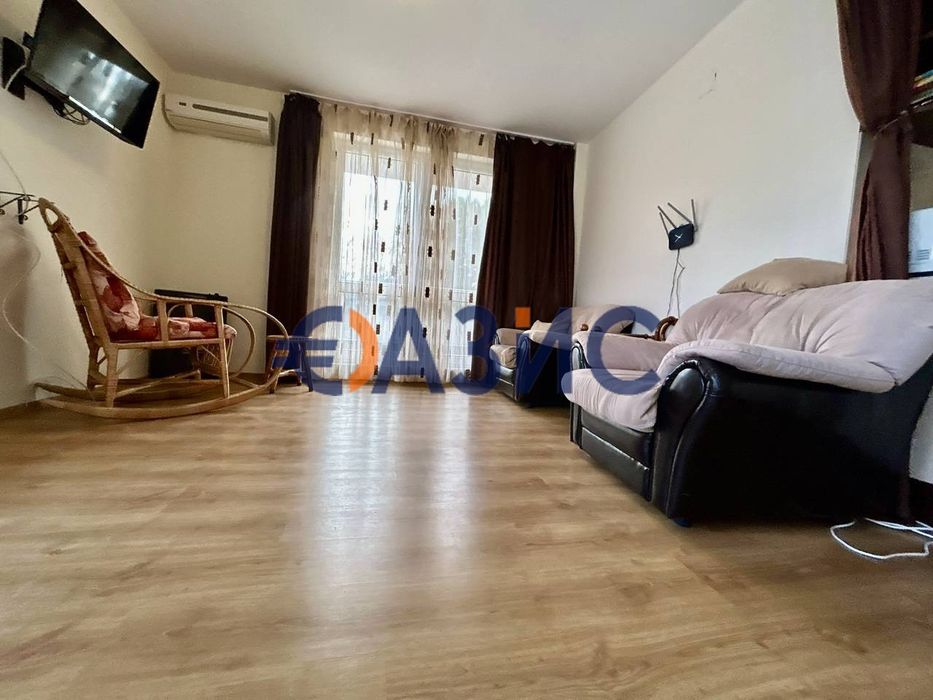 Тристаен апартамент в комплекс Флорес Парк, 106 кв.м., Слънчев бряг,