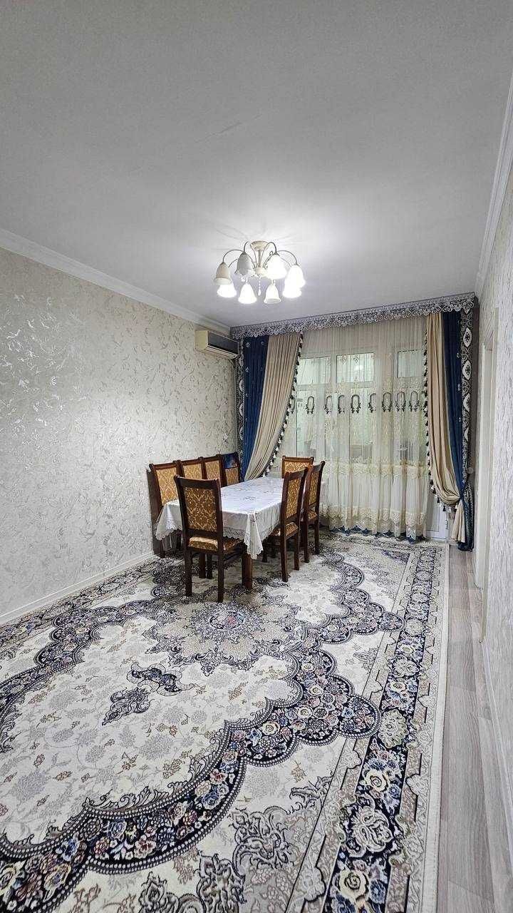 СРОЧНО Продается 3х комнатная  квартира