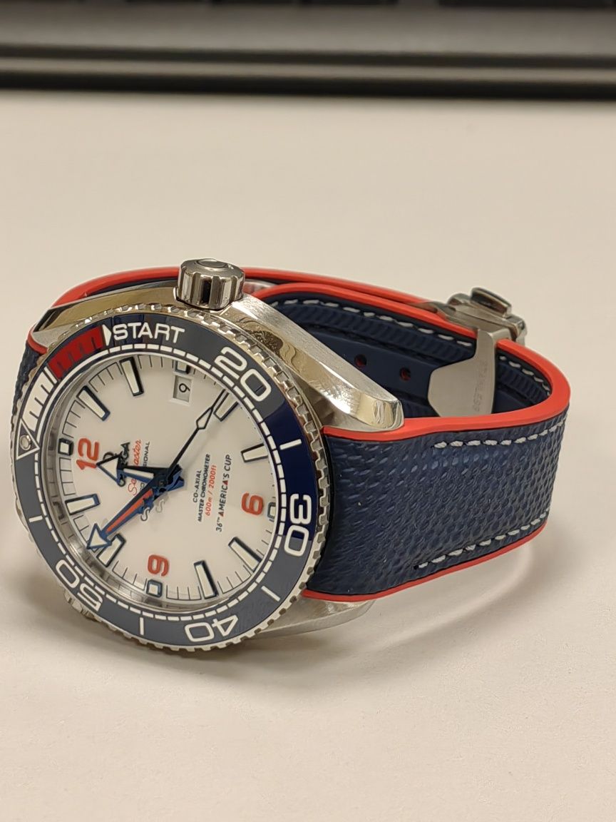 Автоматичен часовник Omega Seamaster Planet Ocean America's Cup 43,5mm