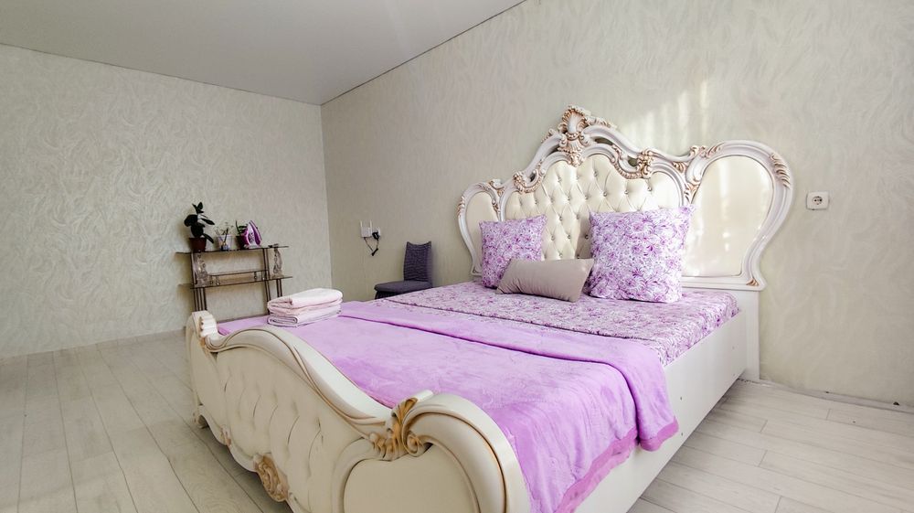 1 ком.кв пр.Абая и Тургенева 10.000