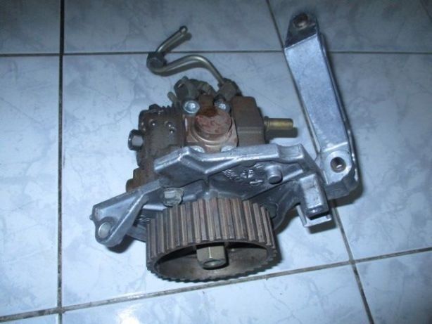 Pompa inalta presiune injectie Ford Peugeot Citroen 1,6 diesel 08-2014