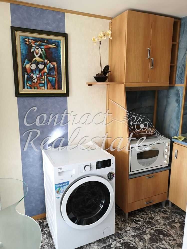 Дава се под наем Едностаен апартамент в Варна, Център - 28 кв.м за 255 € - Снимка #6