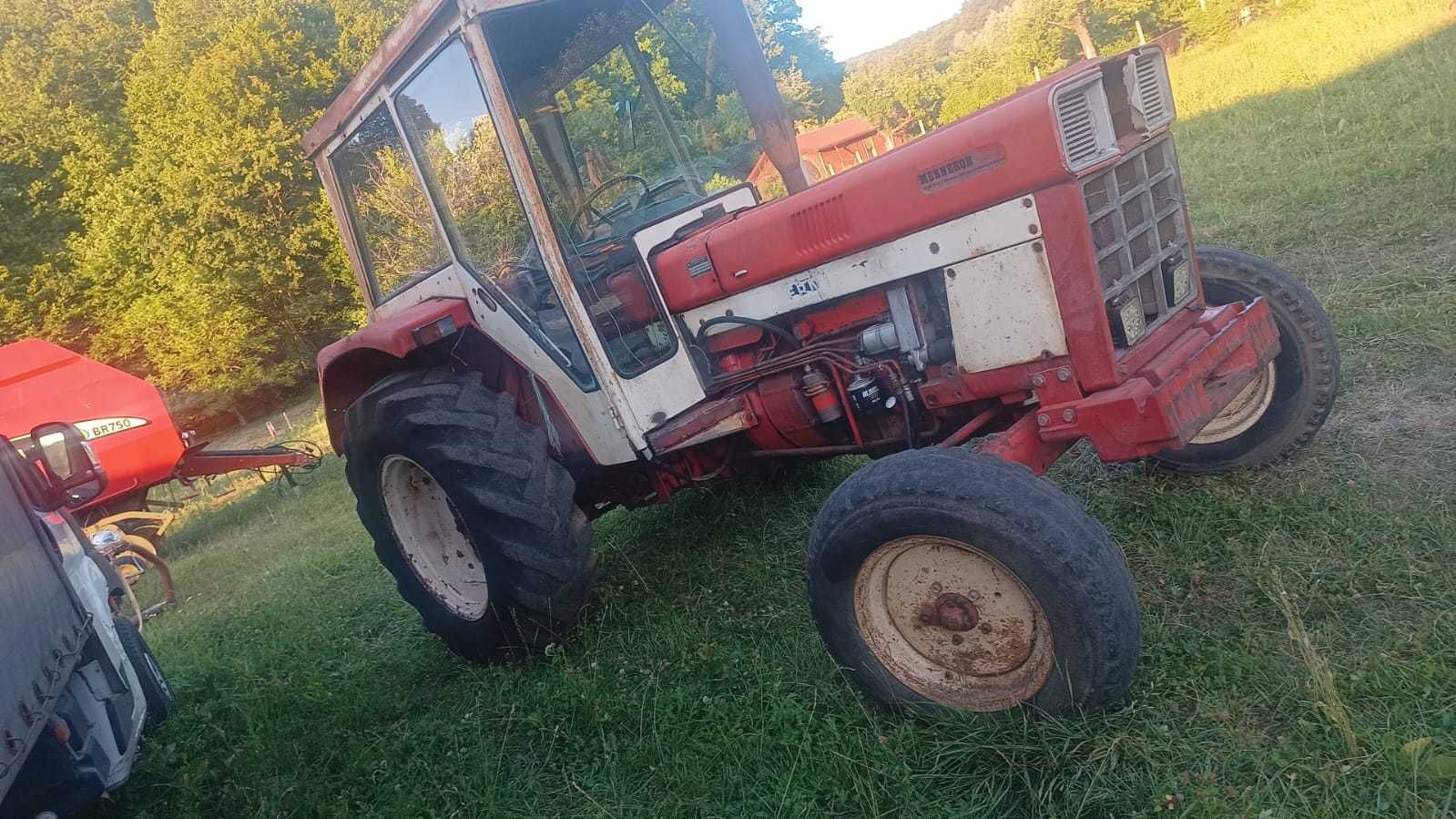 International 844 SB