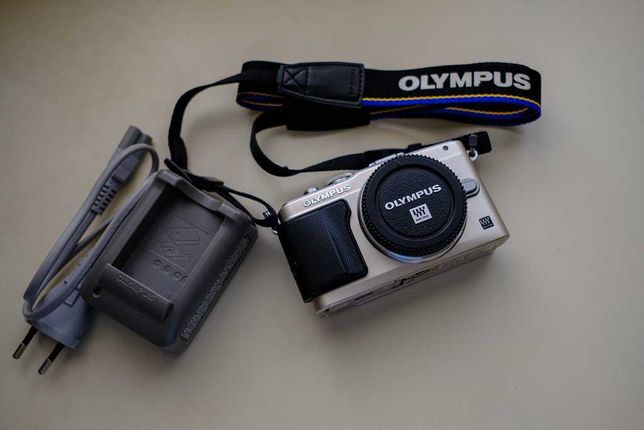 Camera foto mirrorless Olympus Pen E-PL5, 16 megapixels, mft body only