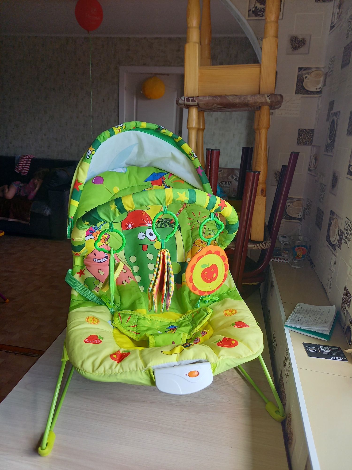 Кресло-качалка для малышей