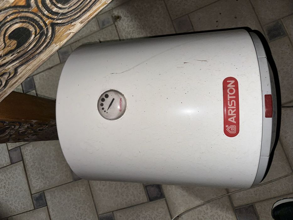 Аристон в отличном сост