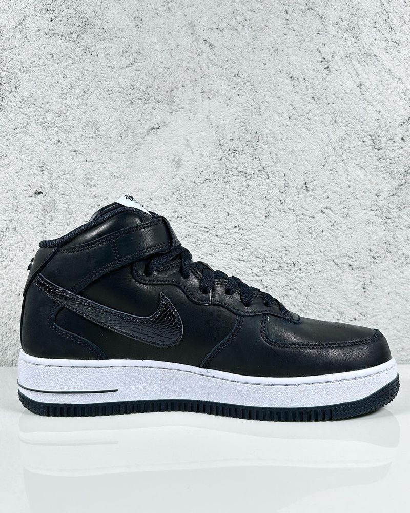 Nike x Stussy Air Force 1 Mid Black