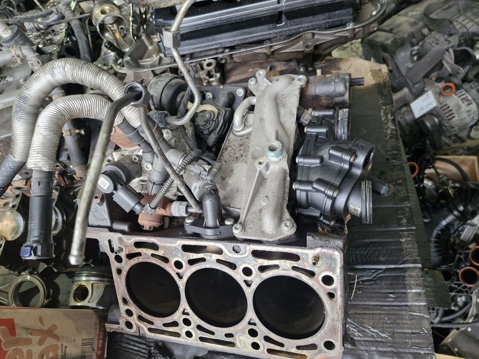 Bloc motor audi 3.0 CRT CVZ 059023BQ
