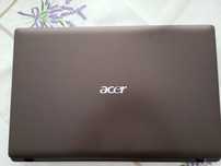 Vând Laptop marca Acer Aspire 5742ZG cu accesorii