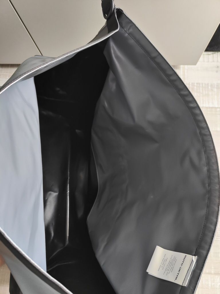 Geanta moto impermeabila 50l NOU