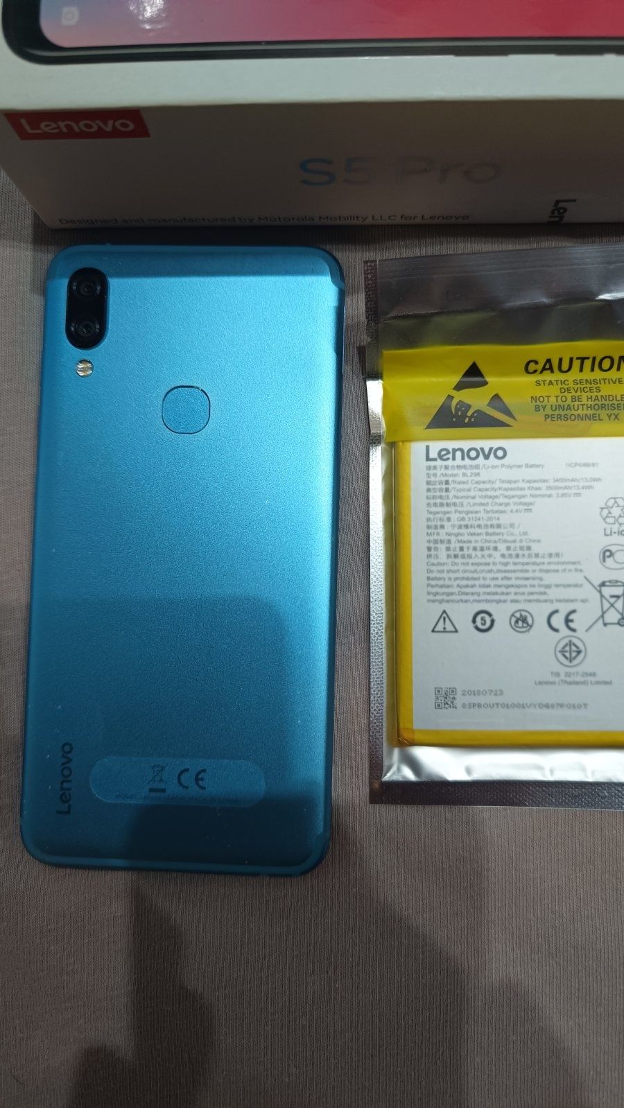 Lenovo S5 Pro в отлично състояние