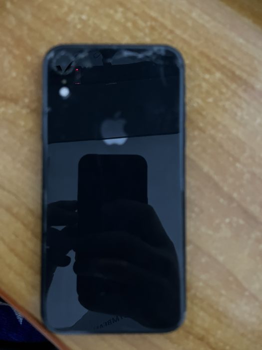 Iphone 8 cu urme de uzură